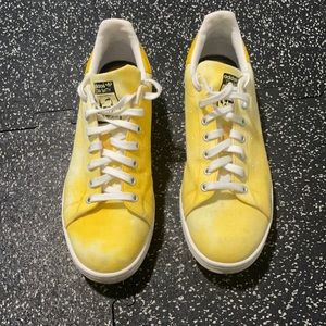 Men’s Pharrell shoes